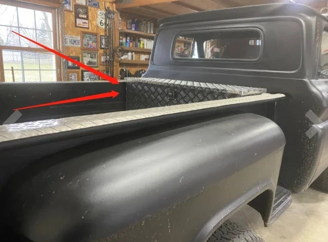 Heavy Duty Aluminum Truck Bed Tool Box with Side Handle & Lock - Diamond Tread Pattern